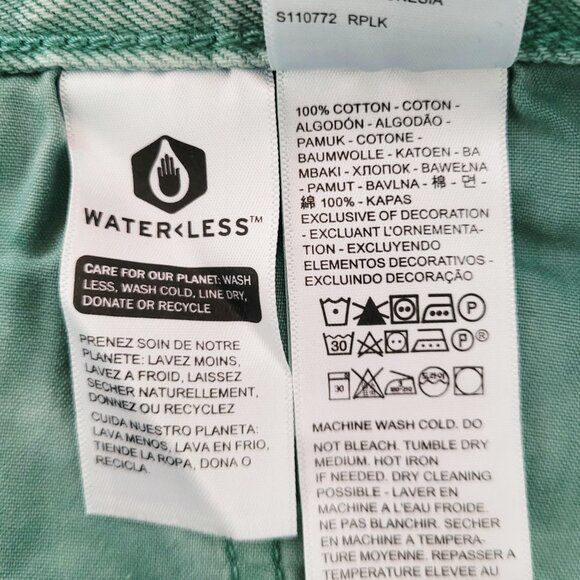 Levi's 501 High Rise Shorts in Dusty Beryl Green 56327-0402 BNWT - Size 30 - Picture 9 of 13